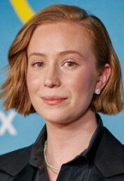 Hannah Einbinder