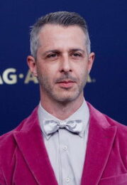 Jeremy Strong