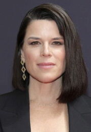 Neve Campbell