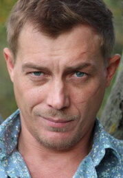 Александр Бухаров