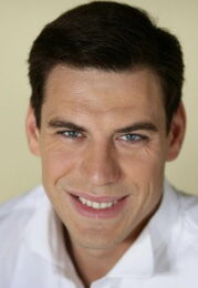 Дмитрий Дюжев
