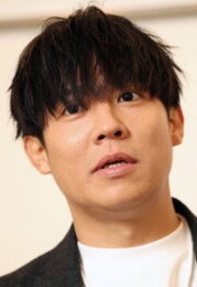 小出恵介