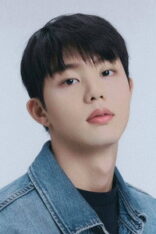 김단