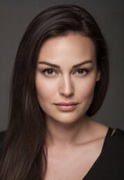 Açelya Elmas