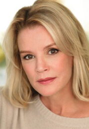Alexandra Neil