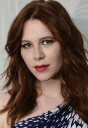 Anna McGahan