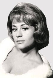 Annie Girardot