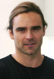 Dustin Clare