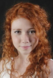 Ece Yüksel