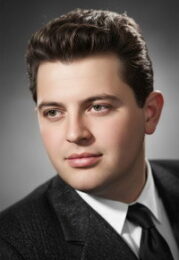 Ergun Köknar